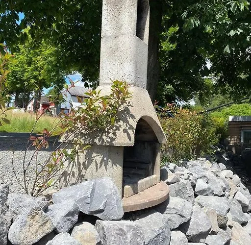 Gleis 1, Eisenbahn Waggon Mit Whirlpool Und Ofen Feriehus Dahlem (Euskirchen)